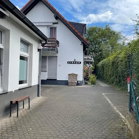 Cozy Studio In Neusser Street * Cologne