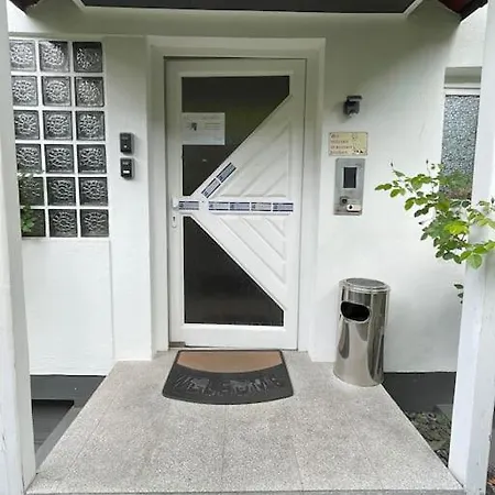 Cozy Studio In Neusser Street *